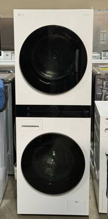 LG 24" Smart Laundry Center WKHC152HWA (Open Box)