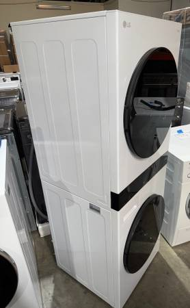 LG 24" Smart Laundry Center WKHC152HWA (Open Box)