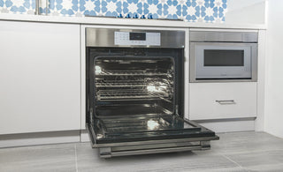 Thermador ME301YP 30" Masterpiece Single Wall Oven in Stainless Steel - Stock photo