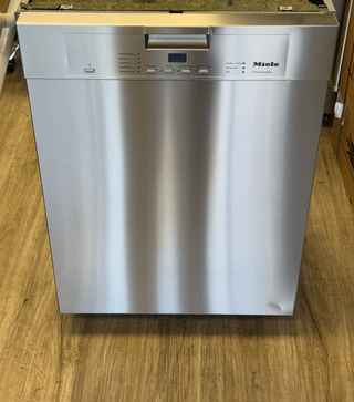 Miele 24" Full Console Dishwasher G4228SCU (Open Box)