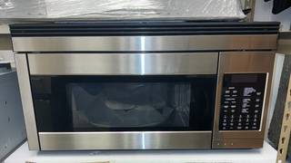 Fisher & Paykel 1.1 cu. ft. Convection Microwave CMOH30SS (Open box)