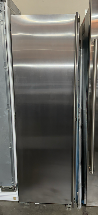 Liebherr 24" Built-In Freezer F-1051 (Open Box)