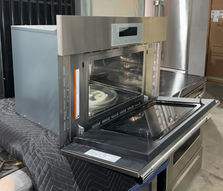 Thermador 30" Single Speed Oven MC30WS (Open Box)