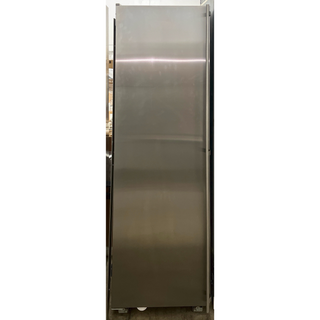 Liebherr - 24 Inch Built-In Full Freezer Column with 9.4 cu. ft. Capacity - F-1051 Open Box