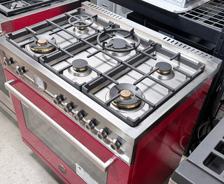 Bertazzoni PROF366GASROT 36-inch Professional Series Gas Range | Open Box Side view