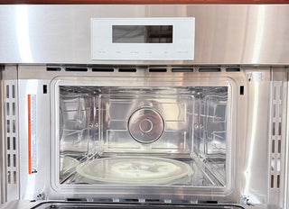 Thermador MB30WP 30 inch Professional Built-In Microwave | Open Box interior view
