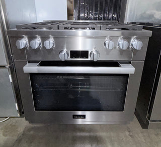 Miele HR1134-3G 36 inch Freestanding Gas Range | Open Box Front view