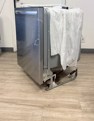 Frigidaire FGID2466QF 24 inch Built-In Dishwasher | Open Box side view
