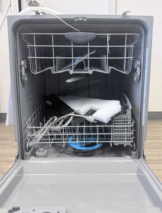 Frigidaire FGID2466QF 24 inch Built-In Dishwasher | Open Box interior view