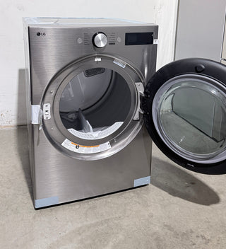 LG DLGX5801V 7.4 Cu. Ft. Ultra Large Capacity Smart Gas Dryer, Open Box, interior view