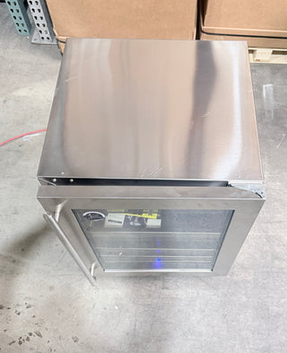  U-Line UHBV524-SG01A 24-inch 5 Class Beverage Center | Open Box Top View