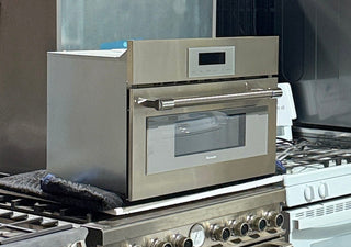 Thermador MB30WP 30 Inch Built-In Microwave Stainless – Side view