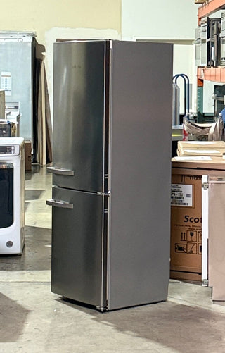 Open box Miele KFN12823SD 24-inch bottom freezer refrigerator in stainless steel – Side view