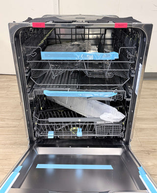 ASKO DFI776XXLSOF 24" 60 Series XXL Fully Integrated Panel-Ready Dishwasher - Open Box, interior view