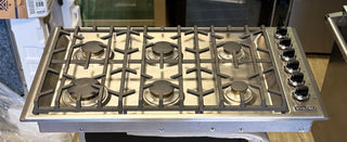 Viking 36" Professional Gas Cooktop VGSU53616BSS