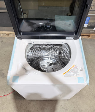 LG WT8600CW 27 inch Top Load Washer with TurboWash3D - Open Box, interior view