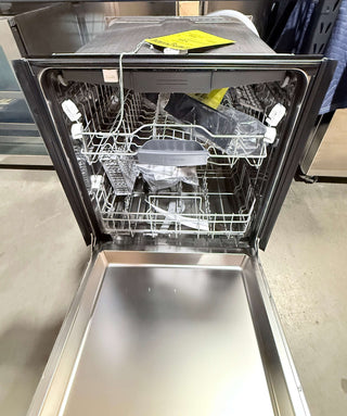 Bosch SHV53CM3N 24" 300 Series Panel-Ready Dishwasher - Open Box, interior view