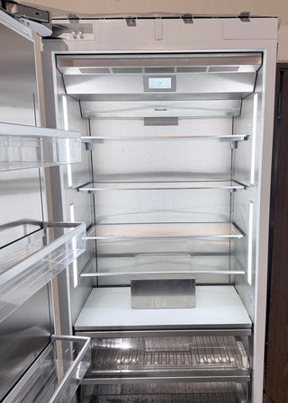 Thermador T36IF905SP 36 inch Freedom Series Built-In Freezer Column (Panel Ready) - Open Box, interior view