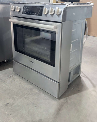 Bosch HDIP054U 30" Benchmark Dual-Fuel Slide-In Range in Stainless Steel - Open Box, side view
