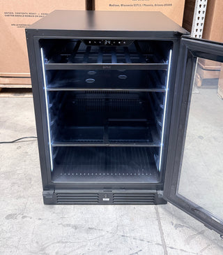 Zephyr PRB24C01CPG 24 inch Beverage Center (Panel Ready) - Open Box, interior view