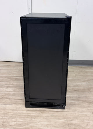 U-Line CLR1215INT-40B 15 inch Panel Ready Clear Ice Machine - Open Box, front view