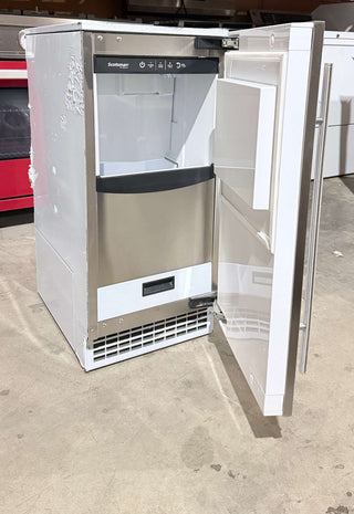 Scotsman SRNP110A-1SS 15" Undercounter Nugget Ice Machine with Drain Pump - Open Box, interior view