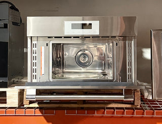 Thermador MB30WP 30" Built-In Microwave - Interior view