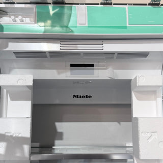 Miele K2812VI - 30" Built-In Refrigerator Column - Control Panel