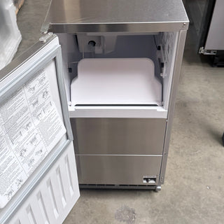 Perlick HP15CI-W 15 inch Signature Series Ice Maker (Panel Ready), Interior View - Open Box | Appliance Key