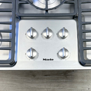 Miele KM3475G 36 inch Built-In Gas Cooktop - Knobs