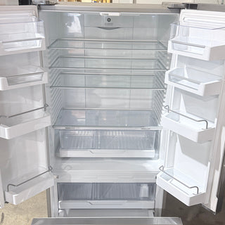 Fisher & Paykel RF170ADX4N 30 inch French Door Refrigerator, Interior View - Open Box | Appliance Key 