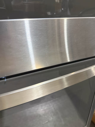 GE 27 inch double oven, stainless steel, scratch on door, Model JKD3000SNSS (Open Box)