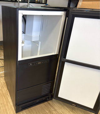 U-Line - 15” Clear Ice Machine - CLR1215INT-40B