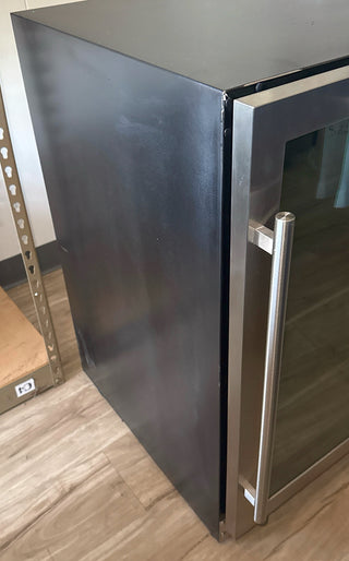 Azure 24 inch beverage center installation specifications and ventilation, Discoloration side profile view, Model A224BEV-S (Open Box)